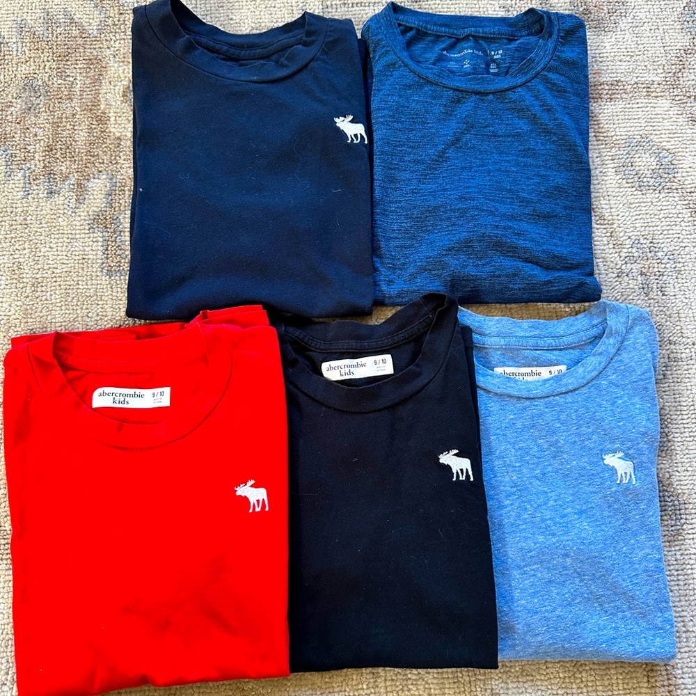 Lot of 5 Boys Abercrombie short sleeve t-shirts size 9/10